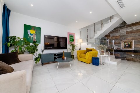 Villetta a schiera in vendita a Villamartin, Alicante, Spagna 3 camere da letto, 134 mq. N° 146190 - foto 22