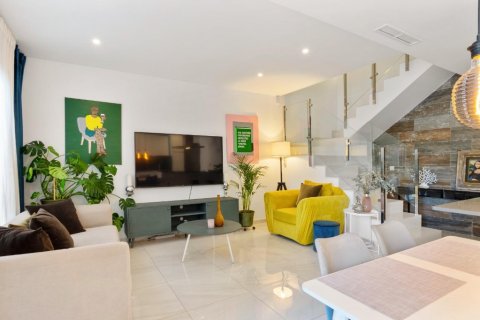 Villetta a schiera in vendita a Villamartin, Alicante, Spagna 3 camere da letto, 134 mq. N° 146190 - foto 9