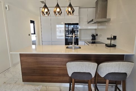 Wohnung zum Verkauf in Punta Prima, Alicante, Spanien 2 Schlafzimmer, 71 m2 Nr. 146194 - Foto 9