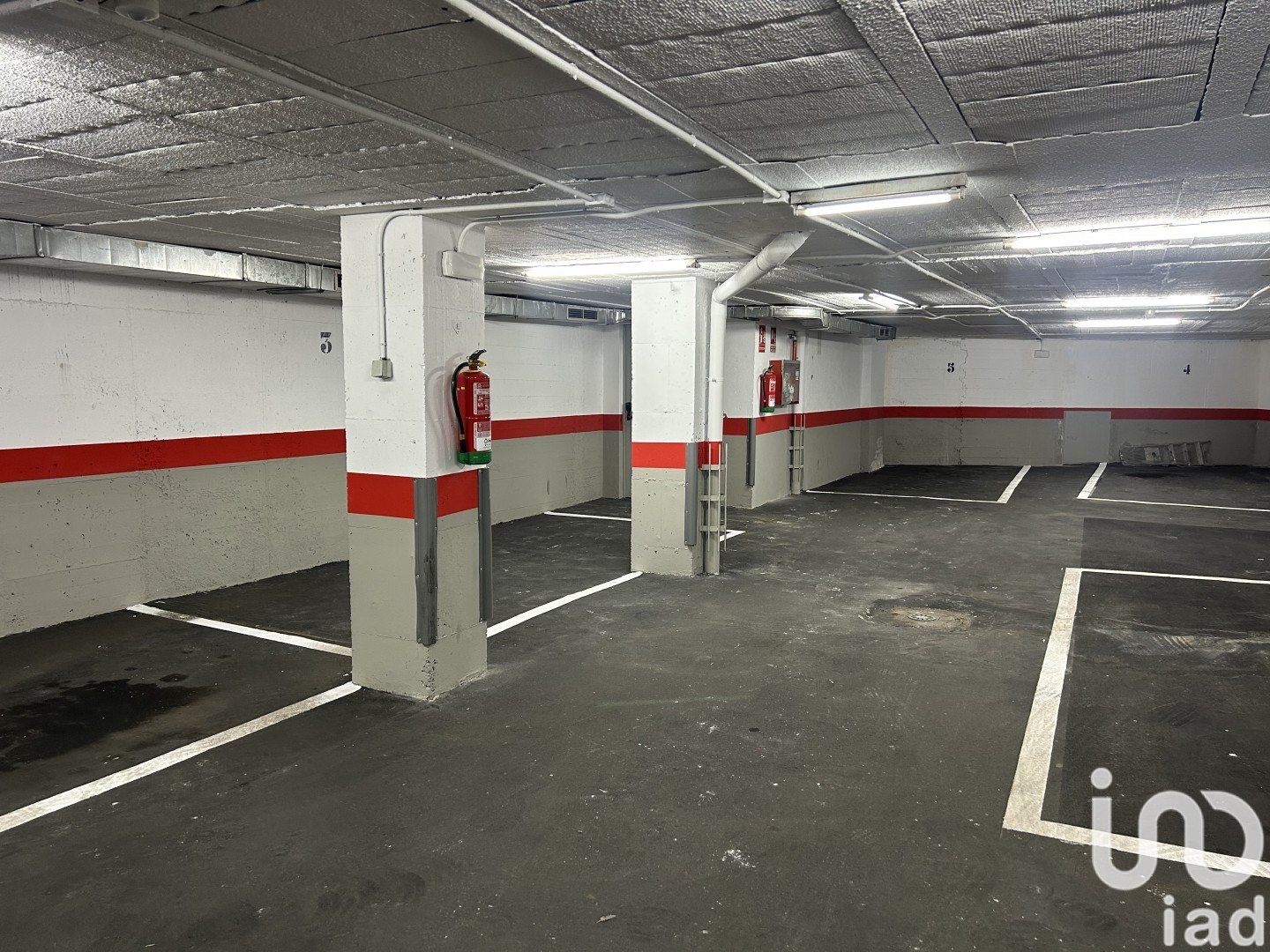 Parking à Madrid, Espagne 10 m2 No. 185764