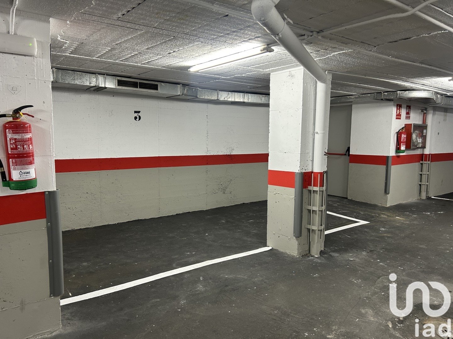 Parking à Madrid, Espagne 10 m2 No. 185764