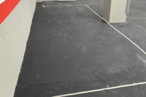 Pysäköinti myytävänä Madrid, Espanja , 10 m2 No. 185764 - kuva 8