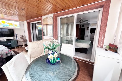 Продажа виллы в Сьюдад Кесада, Аликанте, Испания 4 спальни, 206м2 №118995 - фото 29