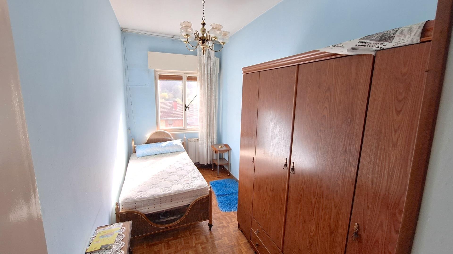 Apartment in Langreo, Asturias, Spain 2 bedrooms, 66 sq.m. No. 182885