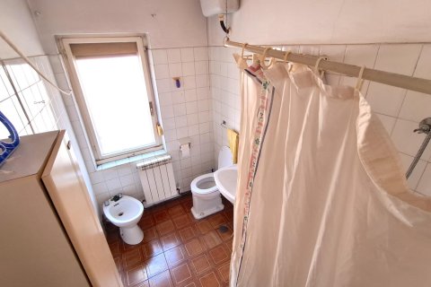 Dzīvoklis pārdošanā Langreo, Asturias, Spānijā 2 istabas, 66 m2 Nr. 182885 - attēls 9