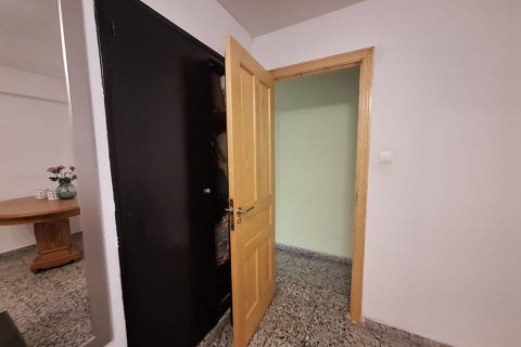 Apartment for sale in Alicante, Spain 3 bedrooms, 95 sq.m. No. 182882 - photo 12