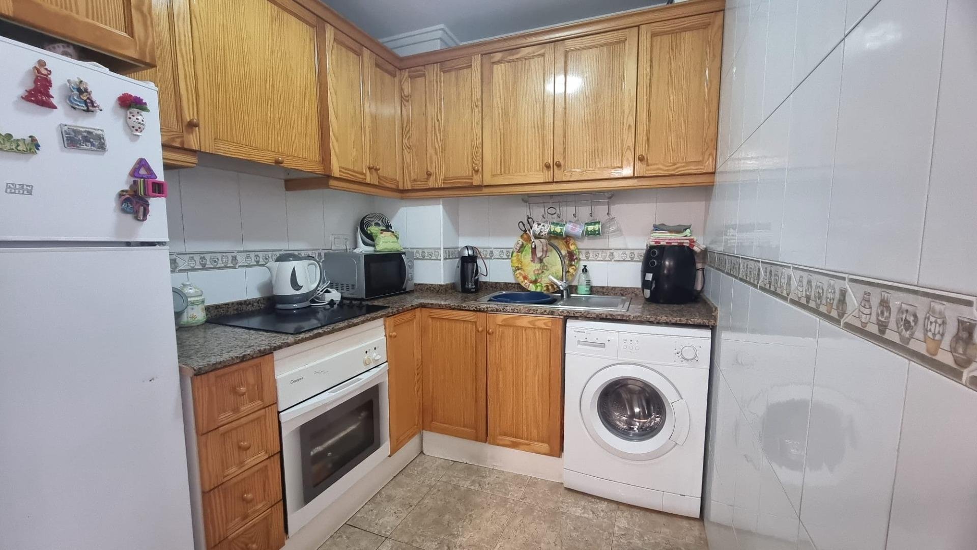Appartamento a Torrevieja, Alicante, Spagna 2 camere da letto, 58 mq. N° 182886