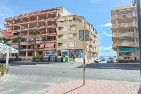 Penthouse w Torrevieja, Alicante, Hiszpania 3 sypialnie, 119 mkw. nr 182887 – zdjęcie 28