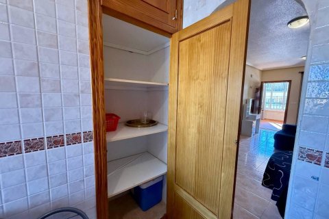 Lägenhet till salu i Orihuela, Alicante, Spanien 2 sovrum, 61 kvm. Nr. 182883 - foto 24