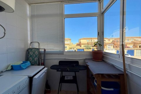 Lägenhet till salu i Orihuela, Alicante, Spanien 2 sovrum, 61 kvm. Nr. 182883 - foto 23