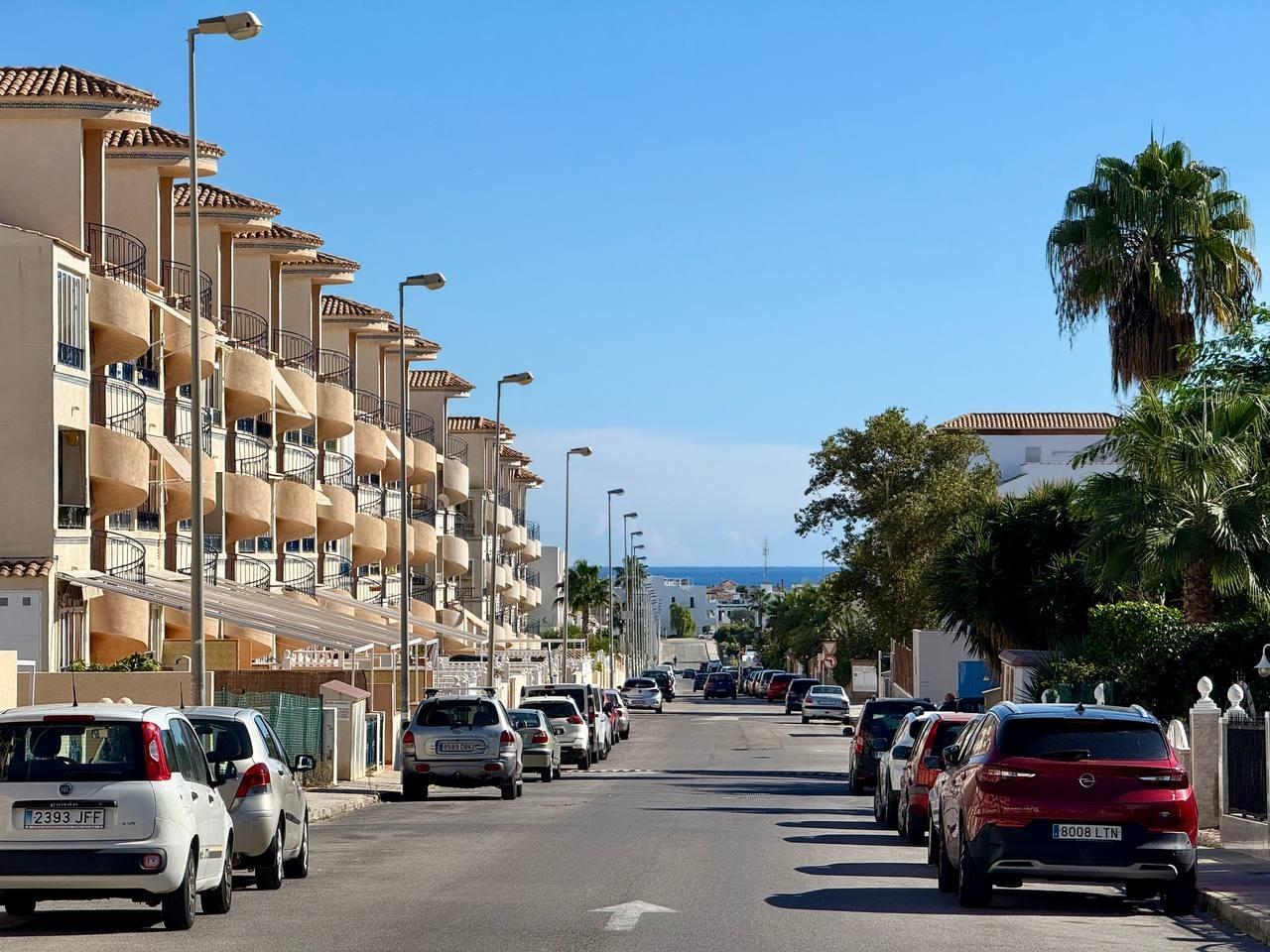 Lägenhet i Orihuela, Alicante, Spanien 2 sovrum, 61 kvm. Nr. 182883