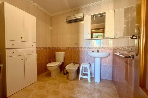 Lägenhet till salu i Orihuela, Alicante, Spanien 2 sovrum, 61 kvm. Nr. 182883 - foto 17