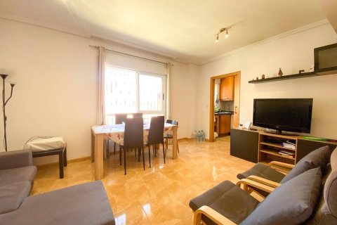 Land plot for sale in Almoradi, Alicante, Spain 3 bedrooms, 70 sq.m. No. 182888 - photo 5