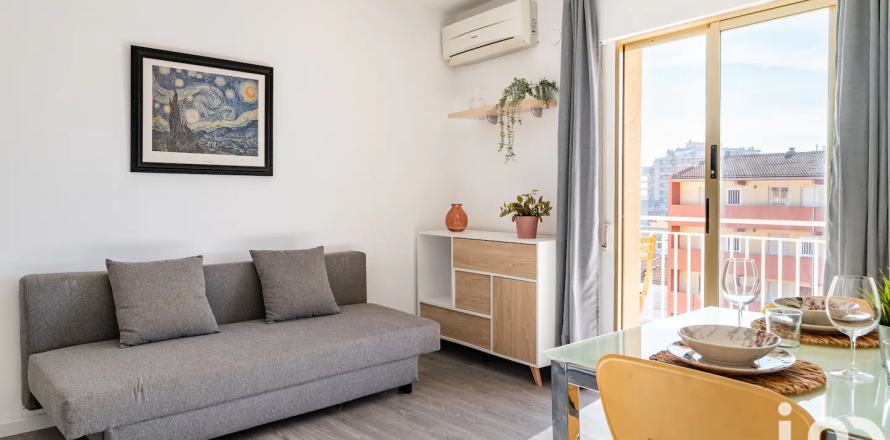 Apartment in Peniscola, Castellon, Spain 1 bedroom, 55 sq.m. No. 186051
