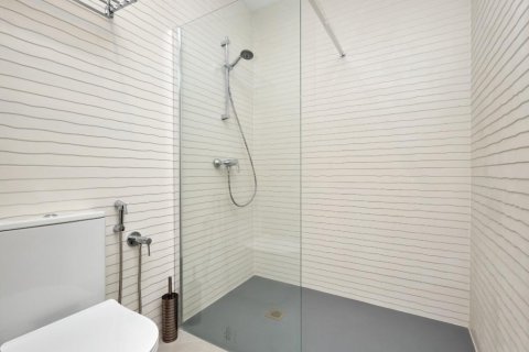 Apartment for rent Alicante, Spain 2 bedrooms, 89 sq.m. No. 116910 - photo 12