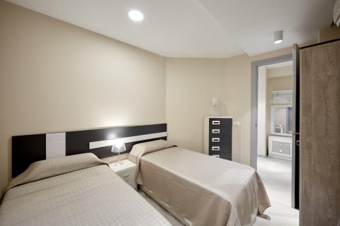 Apartment for rent Alicante, Spain 2 bedrooms, 89 sq.m. No. 116910 - photo 19