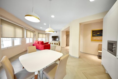 Apartment for rent Alicante, Spain 2 bedrooms, 89 sq.m. No. 116910 - photo 11