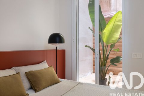 Huoneisto myytävänä Barcelona, Espanja, 3 makuuhuonetta, 157 m2 No. 152850 - kuva 17
