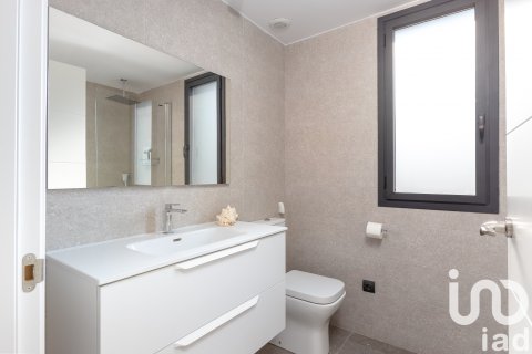 Продажа дома в Премия де Дальт, Барселона, Испания 4 спальни, 229м2 №152851 - фото 19