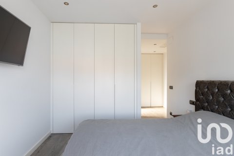 Продажа дома в Премия де Дальт, Барселона, Испания 4 спальни, 229м2 №152851 - фото 16