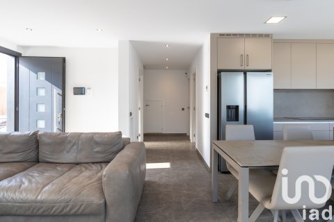 Продажа дома в Премия де Дальт, Барселона, Испания 4 спальни, 229м2 №152851 - фото 6