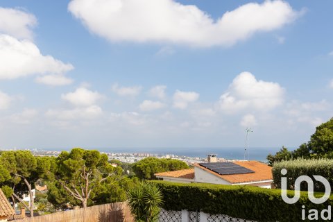 Продажа дома в Премия де Дальт, Барселона, Испания 4 спальни, 229м2 №152851 - фото 12