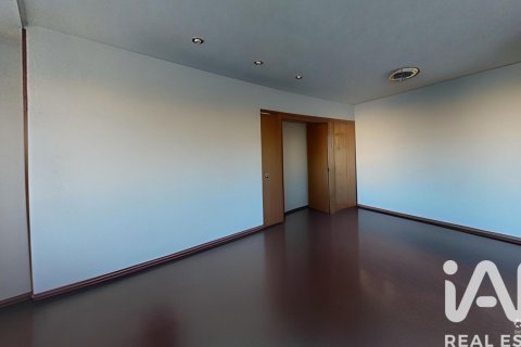 Huoneisto myytävänä Zaragoza, Espanja, 4 makuuhuonetta, 154 m2 No. 152853 - kuva 7