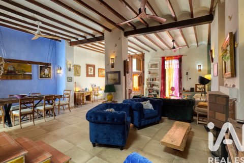 House for sale in Pego, Alicante, Spain 5 bedrooms, 288 sq.m. No. 152855 - photo 4