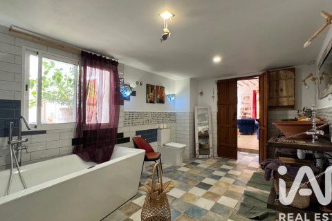 House for sale in Pego, Alicante, Spain 5 bedrooms, 288 sq.m. No. 152855 - photo 14