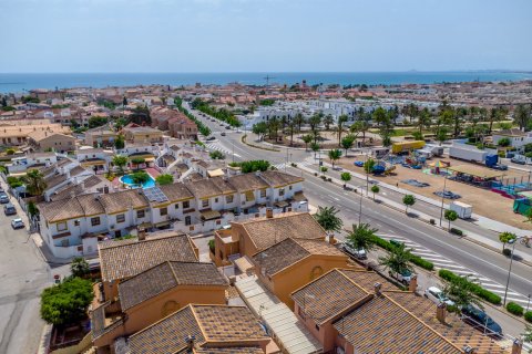 Huvila myytävänä Torre de la Horadada, Alicante, Espanja, 3 makuuhuonetta,  No. 147646 - kuva 5