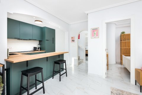 Kamienica w Cabo Roig, Alicante, Hiszpania 3 sypialnie, 105 mkw. nr 147644 – zdjęcie 22