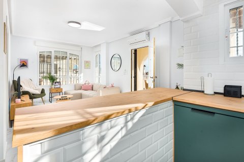 Kamienica w Cabo Roig, Alicante, Hiszpania 3 sypialnie, 105 mkw. nr 147644 – zdjęcie 17