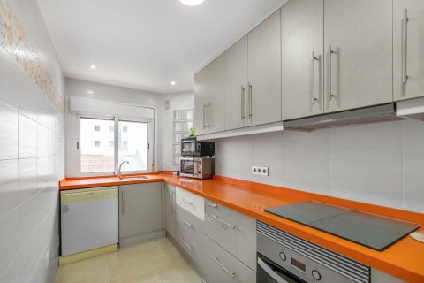 Apartment à vendre à Torrevieja, Alicante, Espagne, 4 chambres,  No. 147643 - photo 11