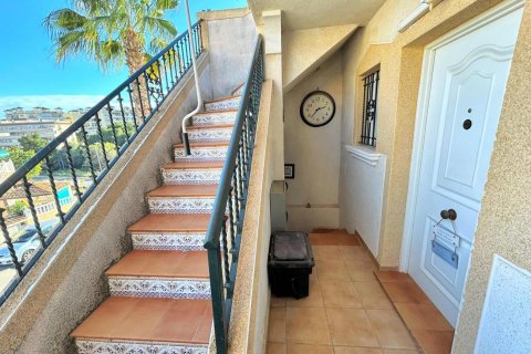 Townhouse for sale in Villamartin, Alicante, Spain 4 bedrooms,  No. 147645 - photo 3