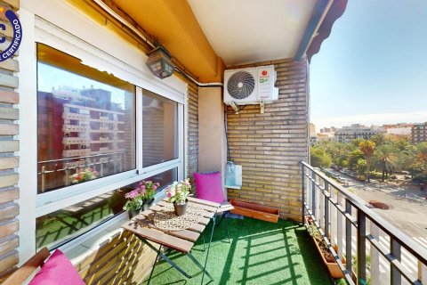 Apartment à vendre à Valencia, Espagne, 4 chambres, 81 m2 No. 147640 - photo 18
