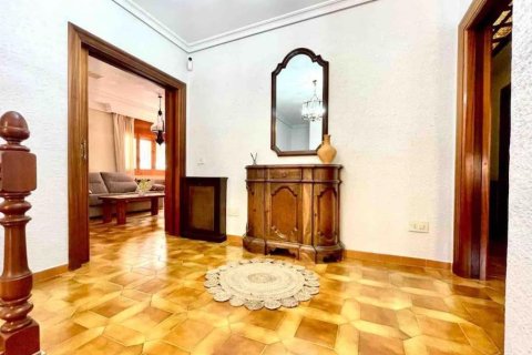 Huvila myytävänä Dehesa De Campoamor, Alicante, Espanja, 4 makuuhuonetta, 328 m2 No. 179580 - kuva 18