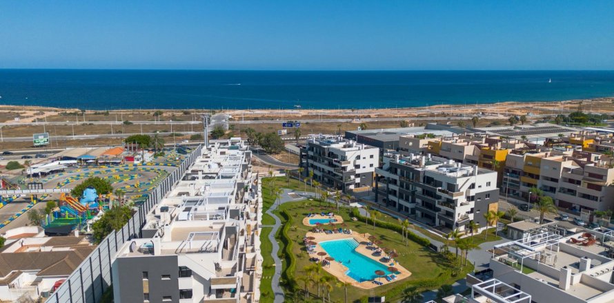 Apartamento en Playa Flamenca II, Alicante, España 2 dormitorios, 75 m2 No. 179579
