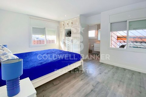 Villa for sale in Empuriabrava, Girona, Spain 4 bedrooms, 370 sq.m. No. 160297 - photo 25