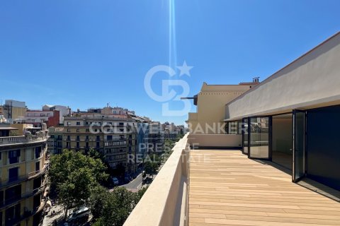 Продажа пентхауса в Барселона, Испания 3 спальни, 219м2 №160295 - фото 6