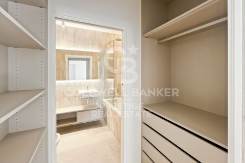 Продажа пентхауса в Барселона, Испания 3 спальни, 219м2 №160295 - фото 29