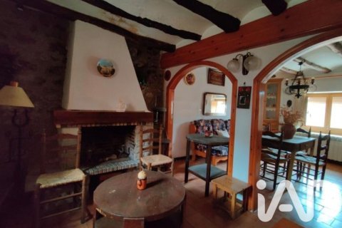 Продажа виллы в Лерида, Испания 4 спальни, 213м2 №185487 - фото 3