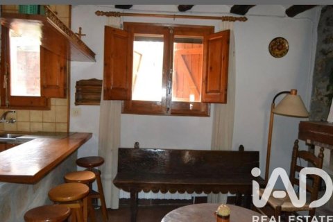 Продажа виллы в Лерида, Испания 4 спальни, 213м2 №185487 - фото 2