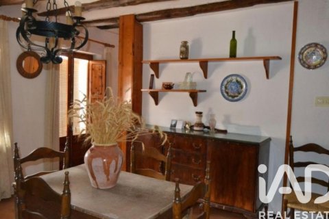 Продажа виллы в Лерида, Испания 4 спальни, 213м2 №185487 - фото 4