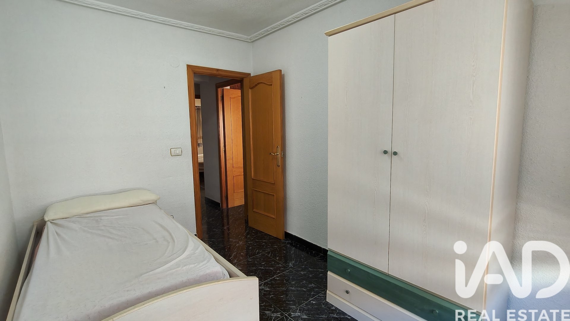 Apartamento en Castellón de la Plana, Castellón, España 4 dormitorios, 103 m2 No. 185488