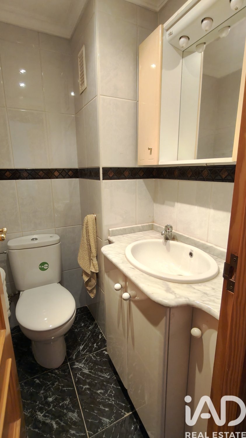 Apartamento en Castellón de la Plana, Castellón, España 4 dormitorios, 103 m2 No. 185488