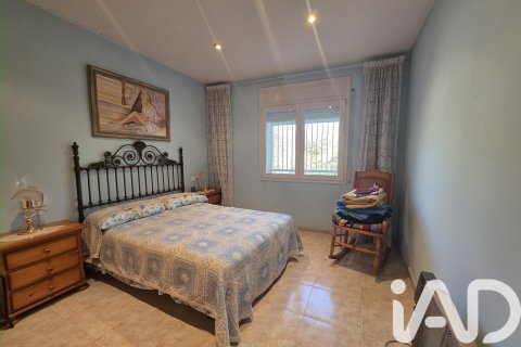Townhouse for sale in Albesa, Lleida, Spain 4 bedrooms, 186 sq.m. No. 185490 - photo 22