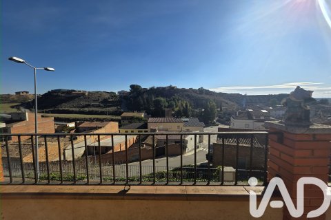 Townhouse for sale in Albesa, Lleida, Spain 4 bedrooms, 186 sq.m. No. 185490 - photo 18