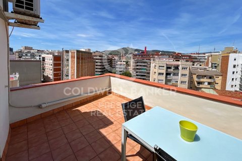 Penthouse w Barcelona, Hiszpania 2 sypialnie, 62 mkw. nr 160167 – zdjęcie 2