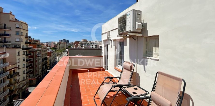 Penthouse w Barcelona, Hiszpania 2 sypialnie, 62 mkw. nr 160167