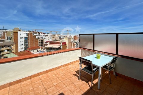 Penthouse w Barcelona, Hiszpania 2 sypialnie, 62 mkw. nr 160167 – zdjęcie 3